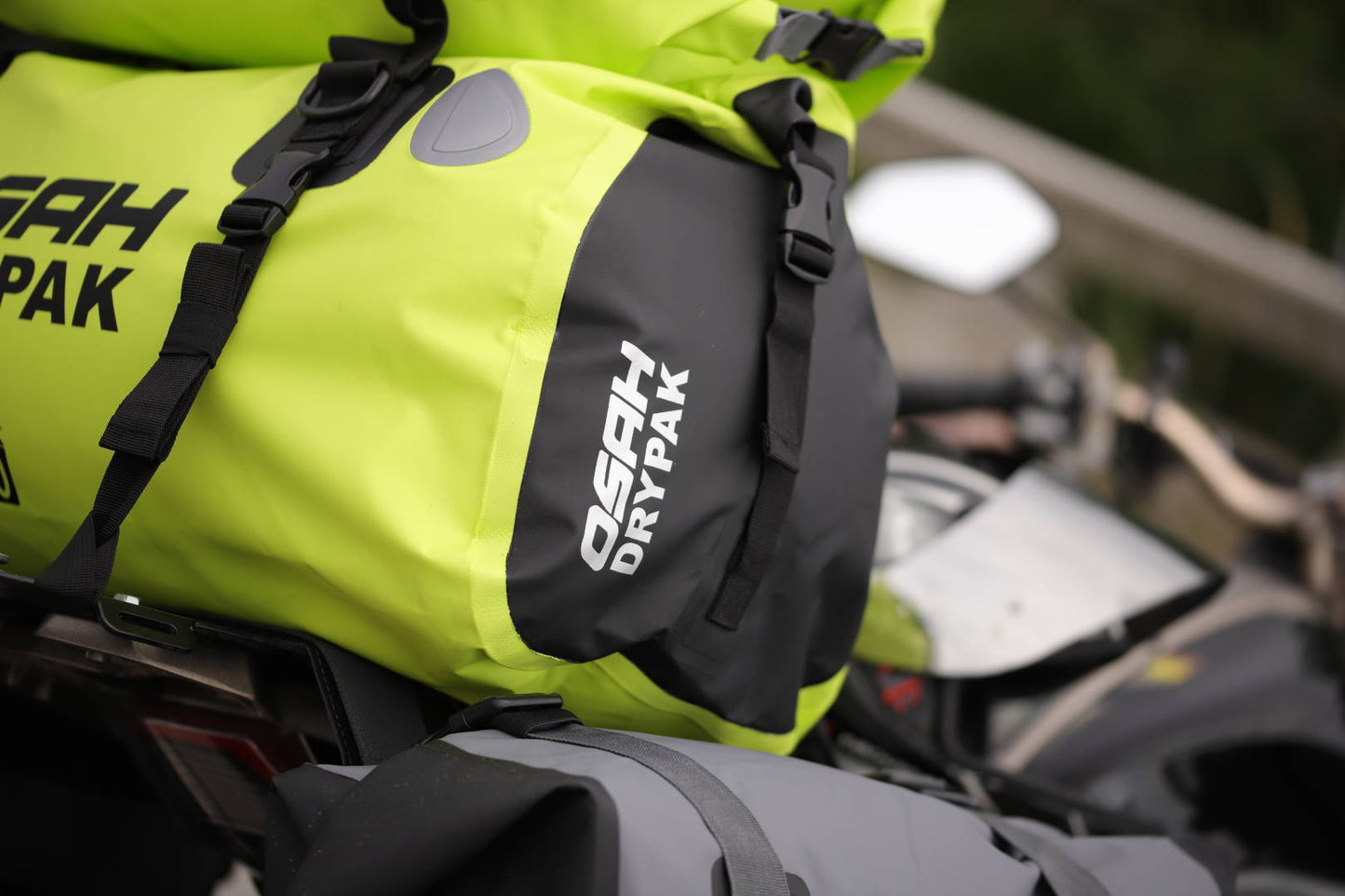 OSAH 60L DRIFT DUFFEL BAG HI-VIS GREEN