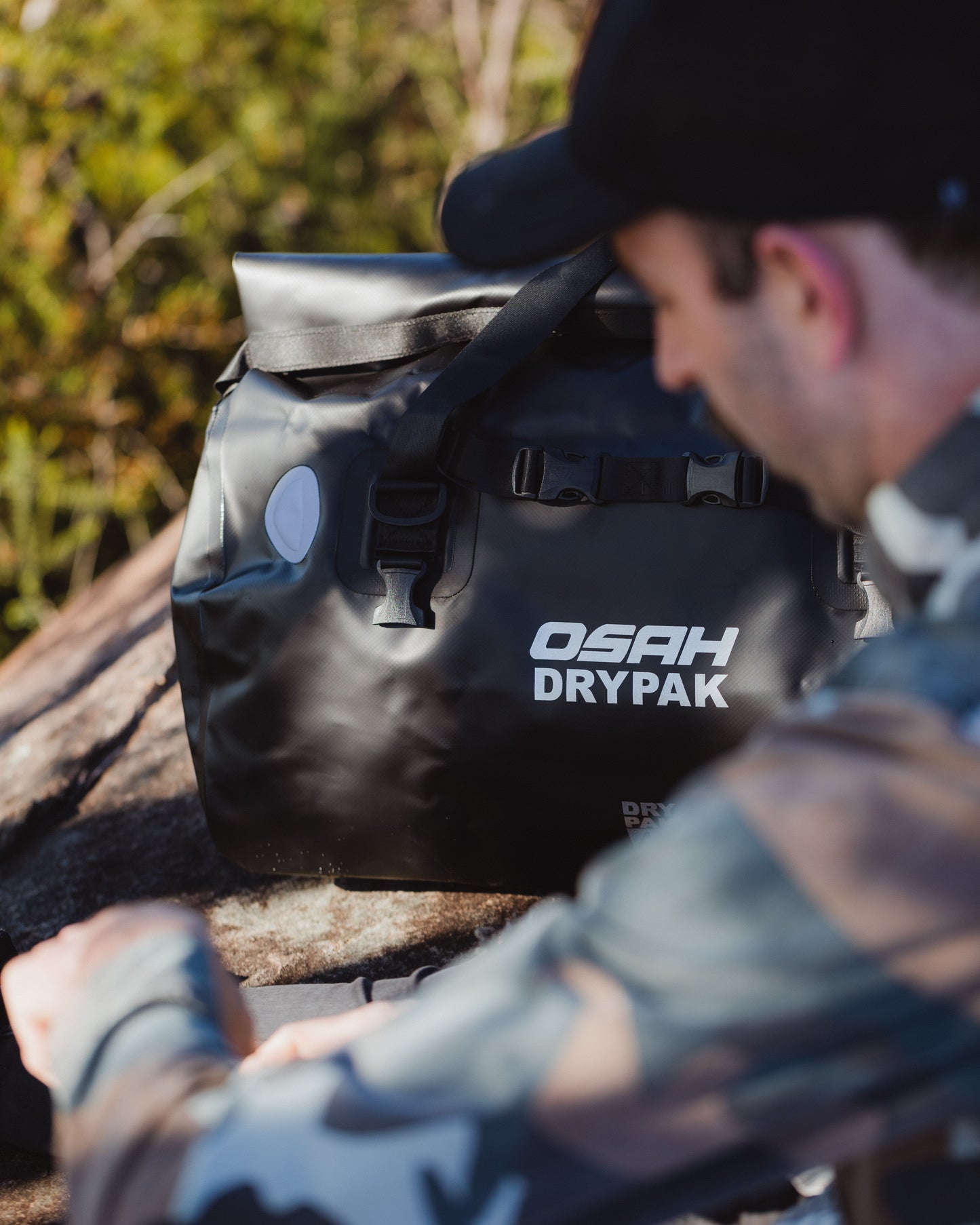 OSAH 40L DRIFT DUFFEL BAG BLACK