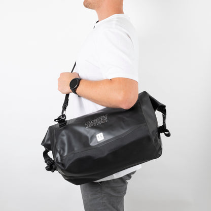 OSAH 15L MESSENGER BAG BLACK
